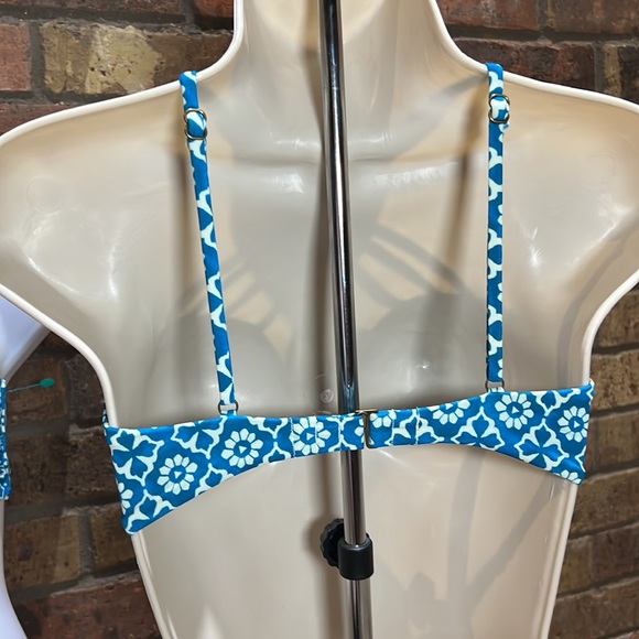 Tori Praver bikini top - Picture 3 of 5